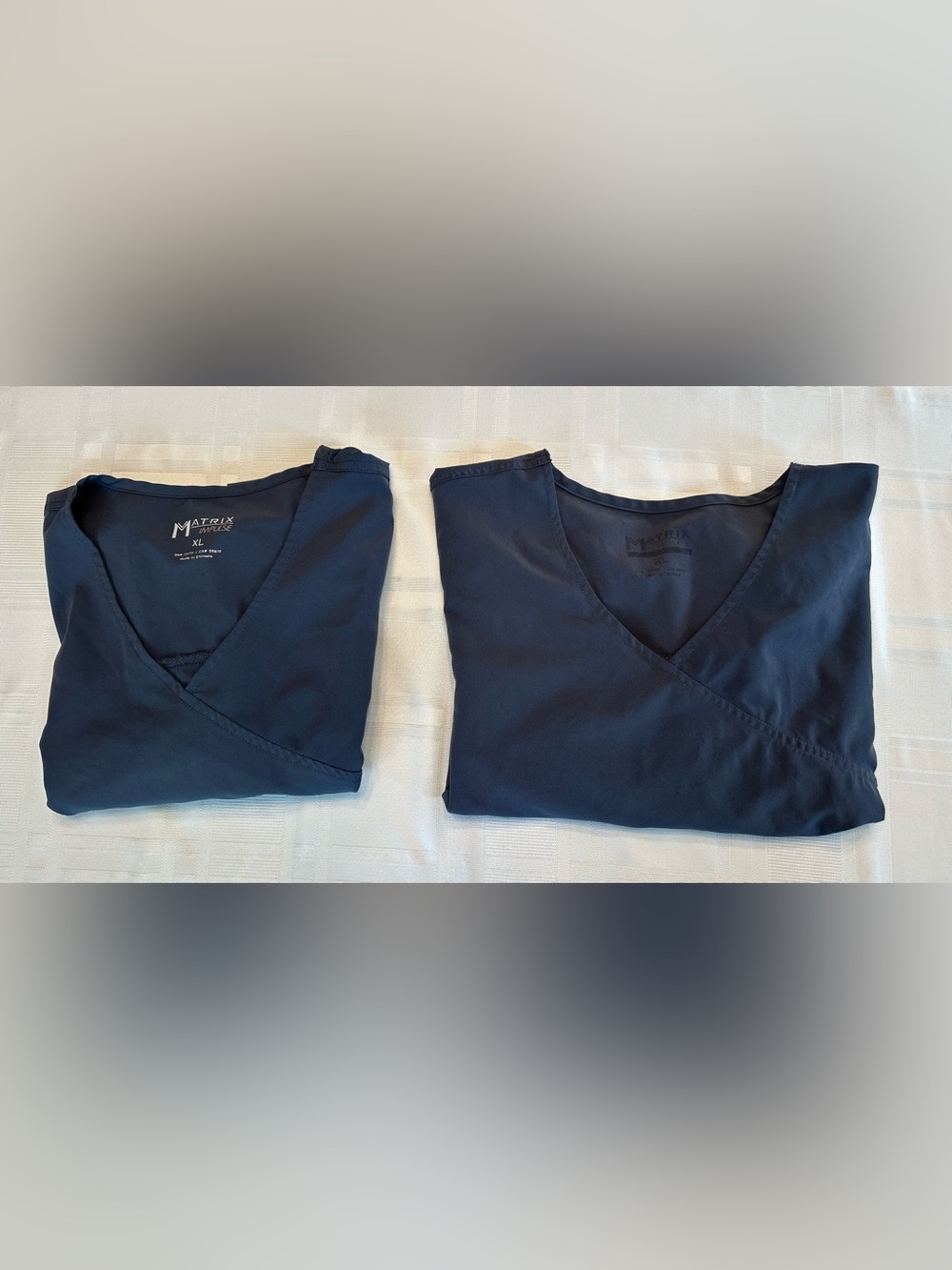 Matrix Impulse Women’s Gray Scrub Tops Size XL Lot Of 2